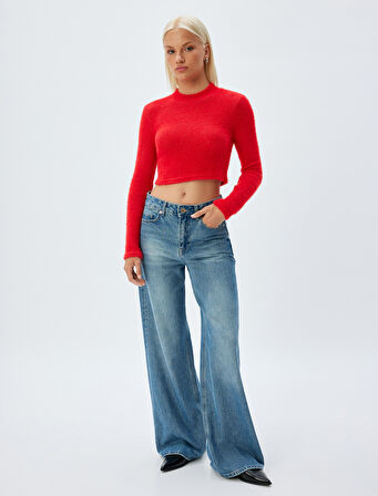 Crop Triko Kazak Uzun Kollu Yuvarlak Hafif Dik Yaka Slim Fit 