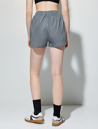 Spor Şort Paraşüt Ayarlanabilir Lastikli Yüksek Bel Cep Detaylı Rahat Kalıp