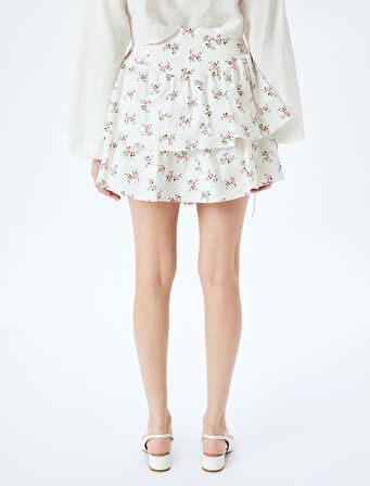 Volanlı Çiçekli Mini Şort Etek