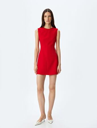 A Kesim Yuvarlak Yaka Kolsuz Mini Elbise 