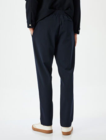 Straight Fit Viskon Karışımlı Cep Detaylı Düğmeli Kumaş Pantolon