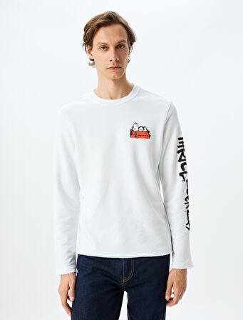 Bisiklet Yaka Uzun Kollu Pamuk Karışımlı Lisanslı Snoopy Sweatshirt