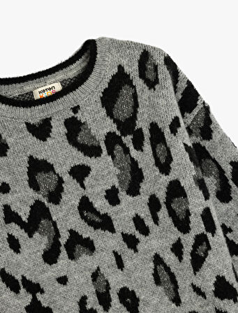 Uzun Kollu Bisiklet Yaka Leopar Desenli Triko Kazak