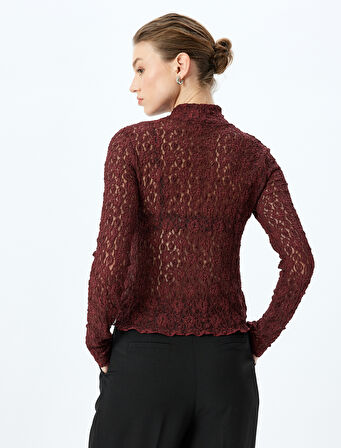 Slim Fit Uzun Kollu Dik Yaka Yarı Transparan Dantel Bluz 