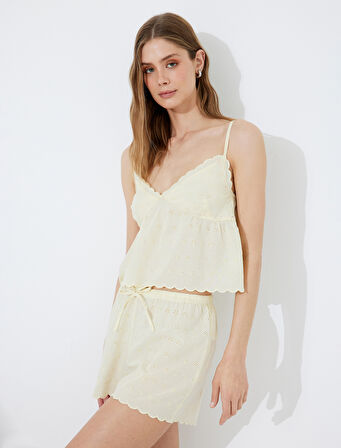 Pamuklu Kolsuz V Yaka İnce Askılı Fistolu Pijama Üstü