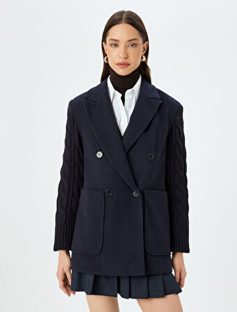 Cepli Düğmeli Kruvaze Kolları Triko Kaşe Ceket