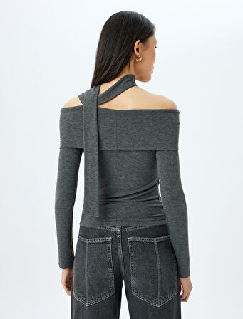 Slim Fit Uzun Kollu Kat Detaylı Omzu Açık Tişört 