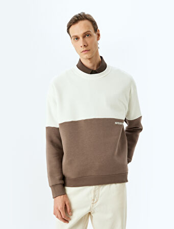 Bisiklet Yaka Pamuk Karışımlı Şardonlu Renk Bloklu Basic Minimal Baskılı Oversize Sweatshirt