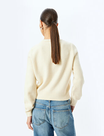 Uzun Kollu Bisiklet Yaka Çiçekli Saç Örgü Dokulu Örme Kazak