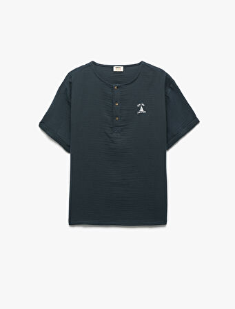 Bisiklet Yaka Düğmeli Kısa Kollu Pamuklu Tişört