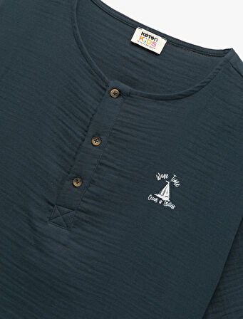 Bisiklet Yaka Düğmeli Kısa Kollu Pamuklu Tişört