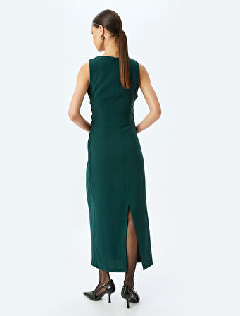 Krep Kumaş Drape Detaylı Slim Fit Yuvarlak Yaka Kolsuz Uzun Kalem Elbise