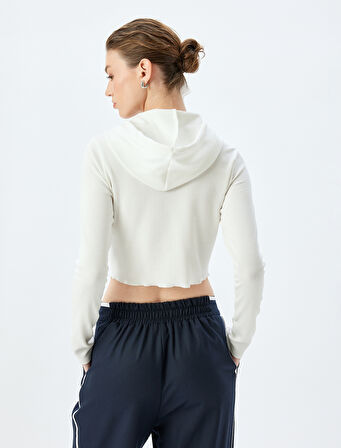 Uzun Kollu Slim Fit Fitilli Baskılı Kapüşonlu Crop Tişört 