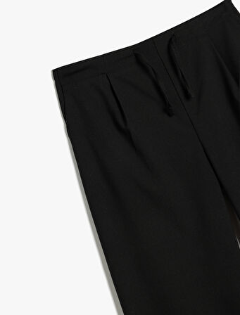 Bol Paça Pantolon Cep Detaylı Beli Bağlamalı