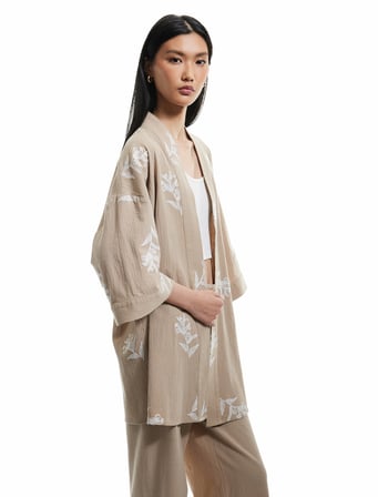 Pamuklu Geniş Kollu Nakışlı Çiçekli Uzun Kimono
