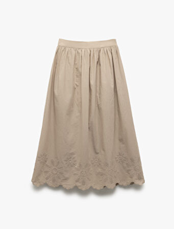 Astarlı Pamuklu Fistolu Brodeli Kloş Uzun Etek