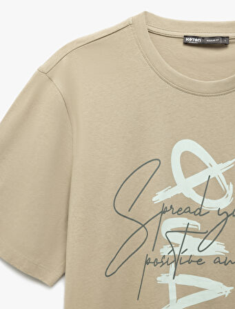 Bisiklet Yaka Regular Fit Kısa Kollu Pamuklu Slogan Baskılı Tişört