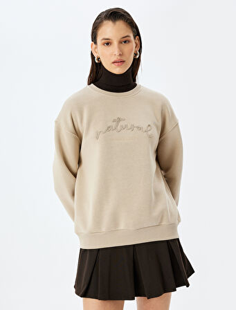 Koton X Şahika Ercümen -  Uzun Kollu Nakış Detaylı Oversize Sweatshirt