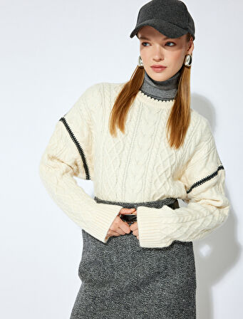 Koton X Şahika Ercümen - Yumuşak Dokulu Renk Kontrastlı Uzun Kollu Bisiklet Yaka Saç Örgü Kazak