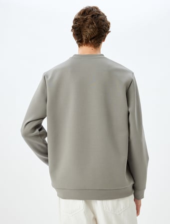 Bisiklet Yaka Pamuk Karışımlı Atatürk Baskılı Sweatshirt