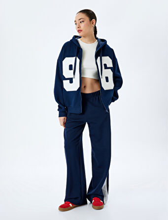 Şardonlu Kapüşonlu Kolej Nakışlı Oversize Fermuarlı Sweatshirt