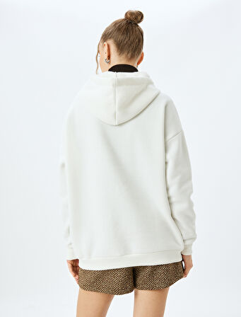 Slogan Baskılı Kapüşonlu Kanguru Cepli Oversize Sweatshirt
