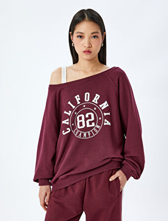 Kolej Baskılı Omzu Açık Kayık Yaka Oversize Sweatshirt