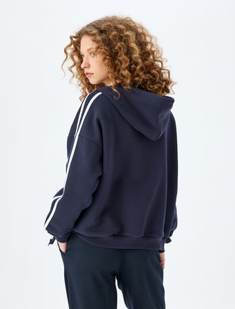 Kapüşonlu Biyeli Kanguru Cep Detaylı Fermuarlı Rahat Kalıp Şardonlu Sweatshirt