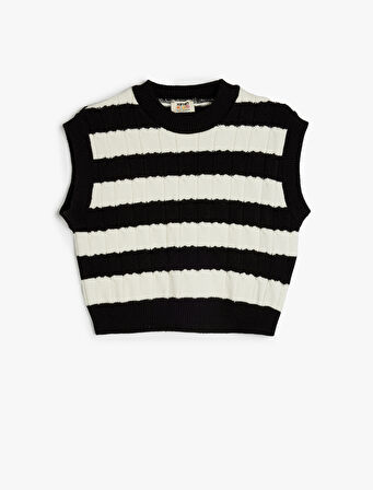 Çizgili Slim Fit Bisiklet Yaka Crop Süveter 