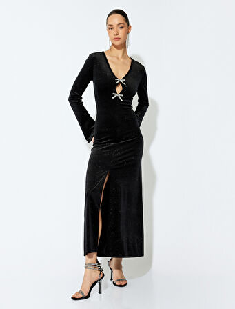 Uzun Kollu Önden Yırtmaçlı Taşlı Fiyonk Detaylı Slim Fit  Parıltılı V Yaka Uzun Kadife Elbise