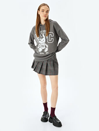 Şardonlu Kolej Baskılı Kapüşonlu Uzun Kollu Sweatshirt