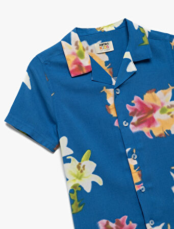 Kısa Kollu Düğmeli Çiçek Desenli Viskon Gömlek