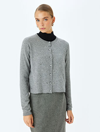 Koton X Melis Ağazat -  Düğmeli Uzun Kollu Bisiklet Yaka Taşlı Triko Hırka