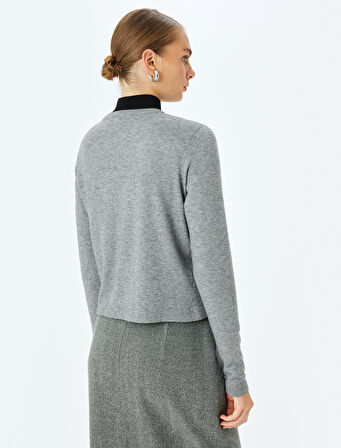 Koton X Melis Ağazat -  Düğmeli Uzun Kollu Bisiklet Yaka Taşlı Triko Hırka