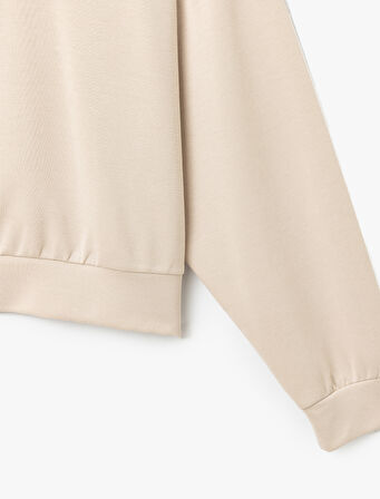 Modal Kumaş Bisiklet Yaka Uzun Kollu Basic Sweatshirt