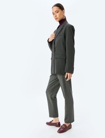 Slim Fit Havuç Kesim Yüksek Bel Kumaş Pantolon