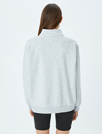 Yarım Fermuarlı Dikiş Detaylı Oversize Spor Sweatshirt