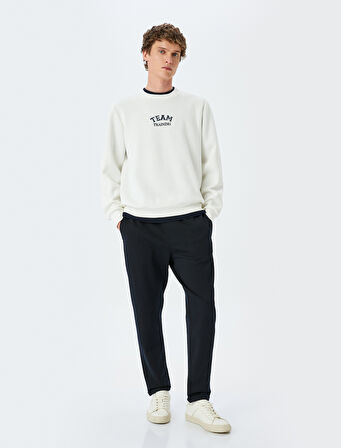 Bisiklet Yaka Pamuk Karışımlı Kolej İşlemeli Sweatshirt