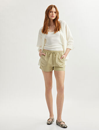 Beli Bağcıklı Keten Karışımlı Cepli Mini Şort