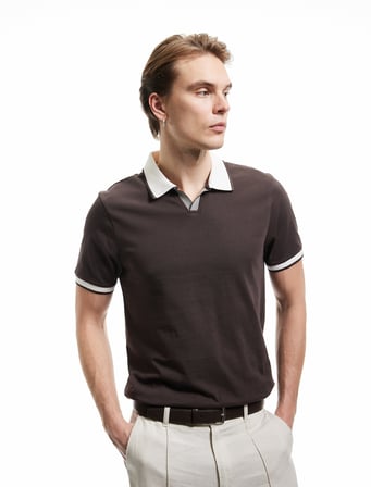 Slim Fit Pamuklu Renk Kontrast Detaylı Kısa Kollu V Yaka Polo Tişört