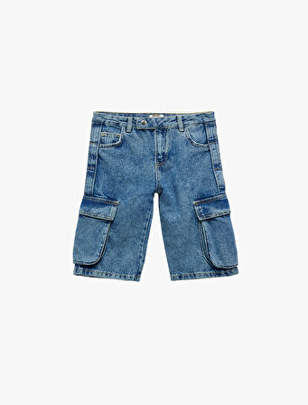 Pamuklu Kapaklı Cep Detaylı Denim Şort