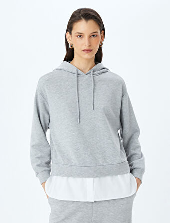 Çift Kumaş Kullanımlı Üç İplik Kapüşonlu Oversize Sweatshirt