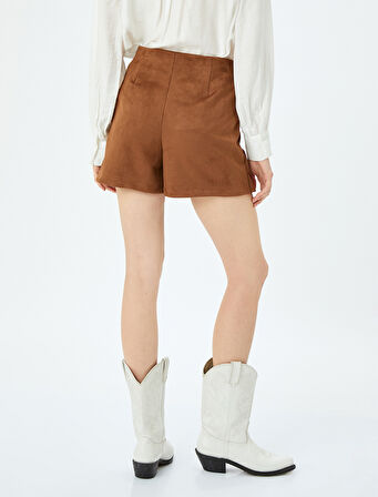 Süet Görünümlü Bağlama Detaylı Mini Şort Etek