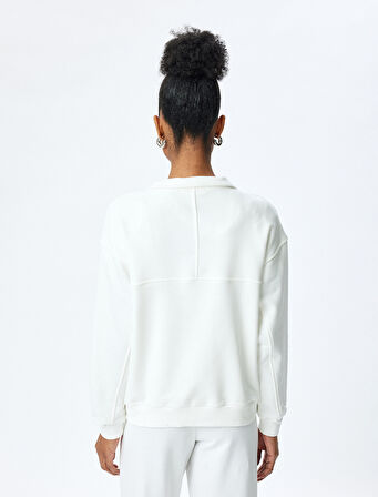 Üç İplik Uzun Kollu Yarım Fermuarlı Dik Yaka Baskılı Sweatshirt