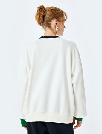 Bisiklet Yaka Uzun Kollu Baskılı Oversize Sweatshirt