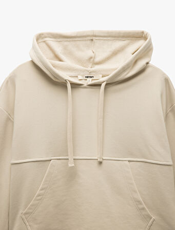 Üç İplik Cepli Uzun Kollu Kapüşonlu Sweatshirt