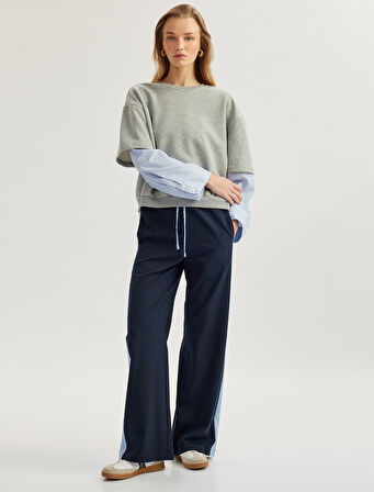 Çift Katman Detaylı Manşetli Uzun Kollu Bisiklet Yaka Çizgili Sweatshirt