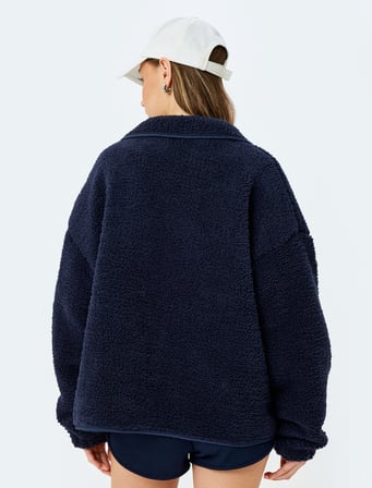 Fermuar Cep Detaylı Çıtçıt Düğmeli Peluş Oversize Sweatshirt
