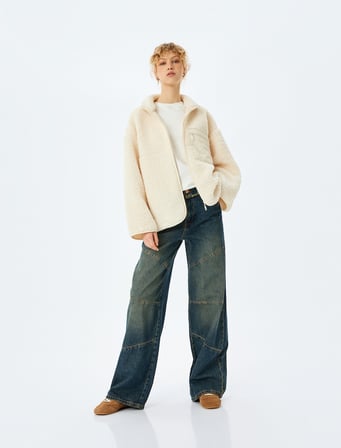 Oversize Fermuarlı Cep Detaylı Dik Yaka Peluş Sweatshirt