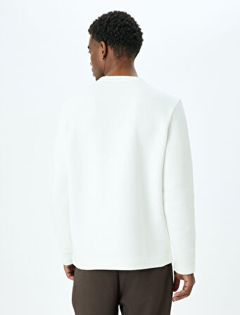 Uzun Kollu Pamuk Karışımlı Dokulu Basic Bisiklet Yaka Sweatshirt